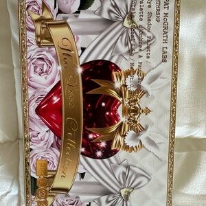 New Pat McGrath The Love Collection Eyeshadow Palette in Sublime Seduction